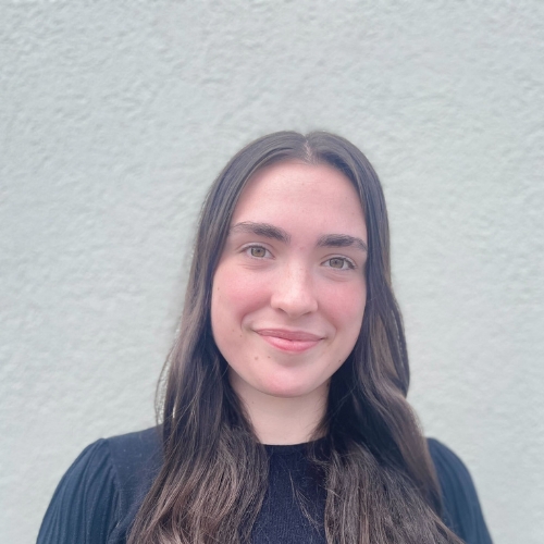 Portrait of Miranda Renwick, Customer Service Representative