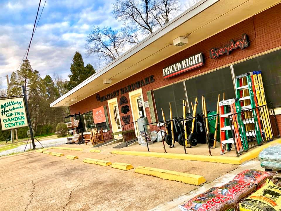 Benton's Hardware Store